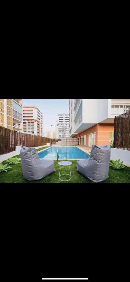 Sweet home Portimão Buitenkant foto